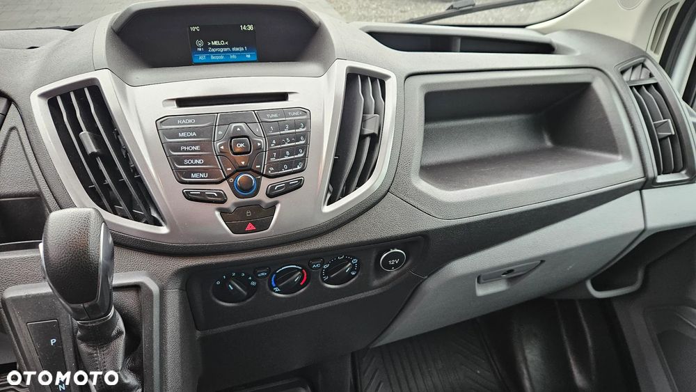 Ford Transit - 21