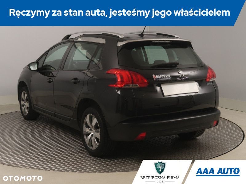 Peugeot 2008 - 6