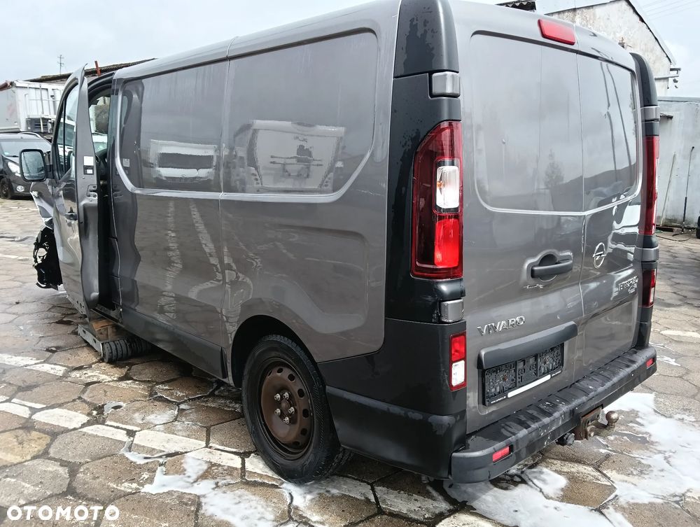 Opel Vivaro - 19