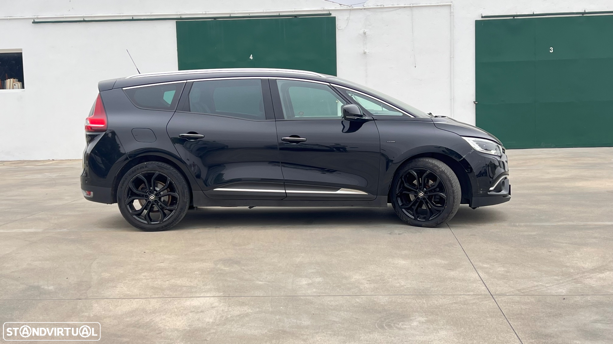 Renault Grand Scénic 1.7 Blue dCi Bose Edition EDC - 7