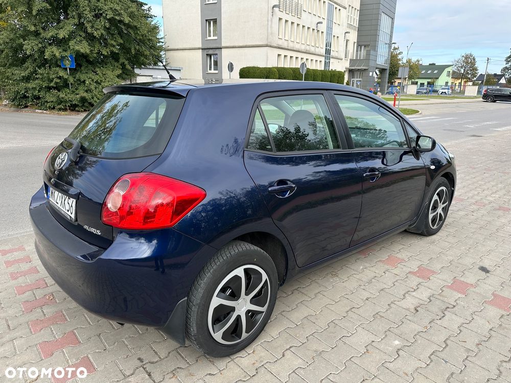 Toyota Auris 1.6 VVT-i Luna - 10