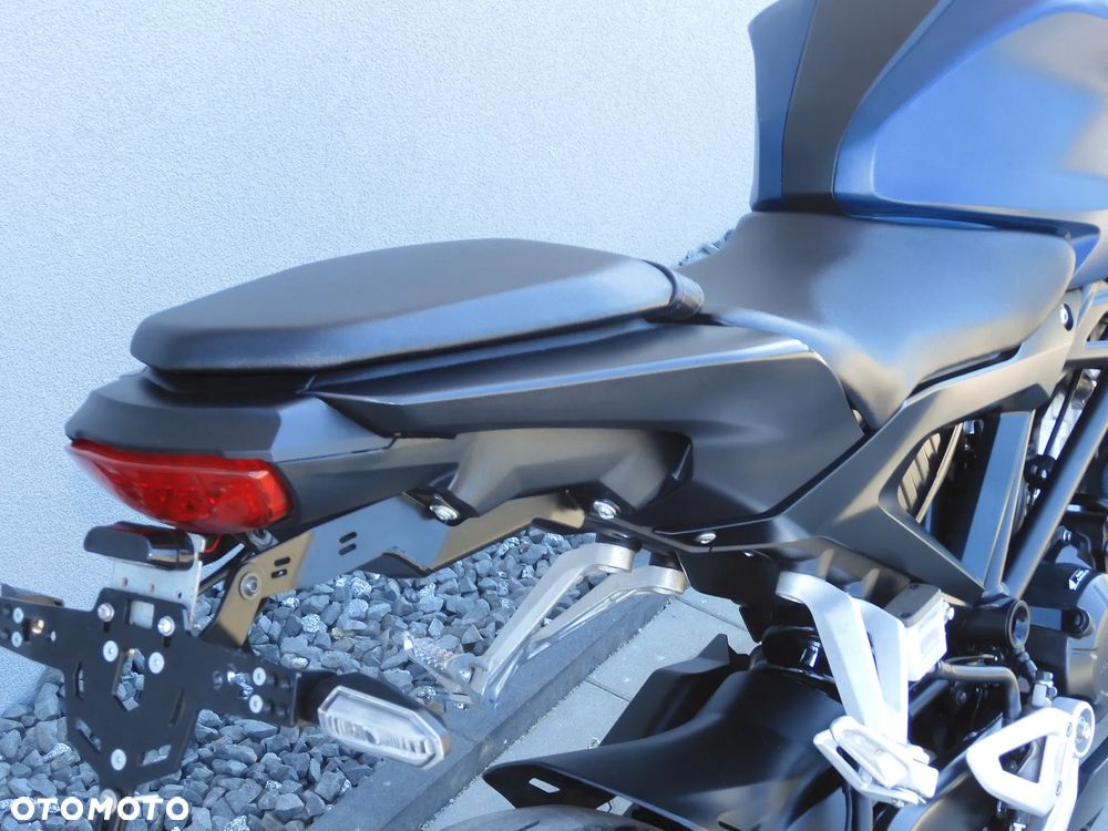 Honda CB - 13