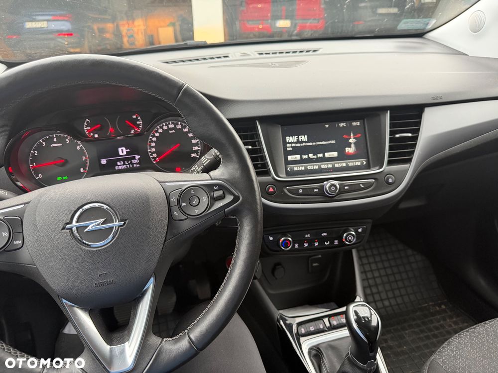 Opel Crossland X - 7