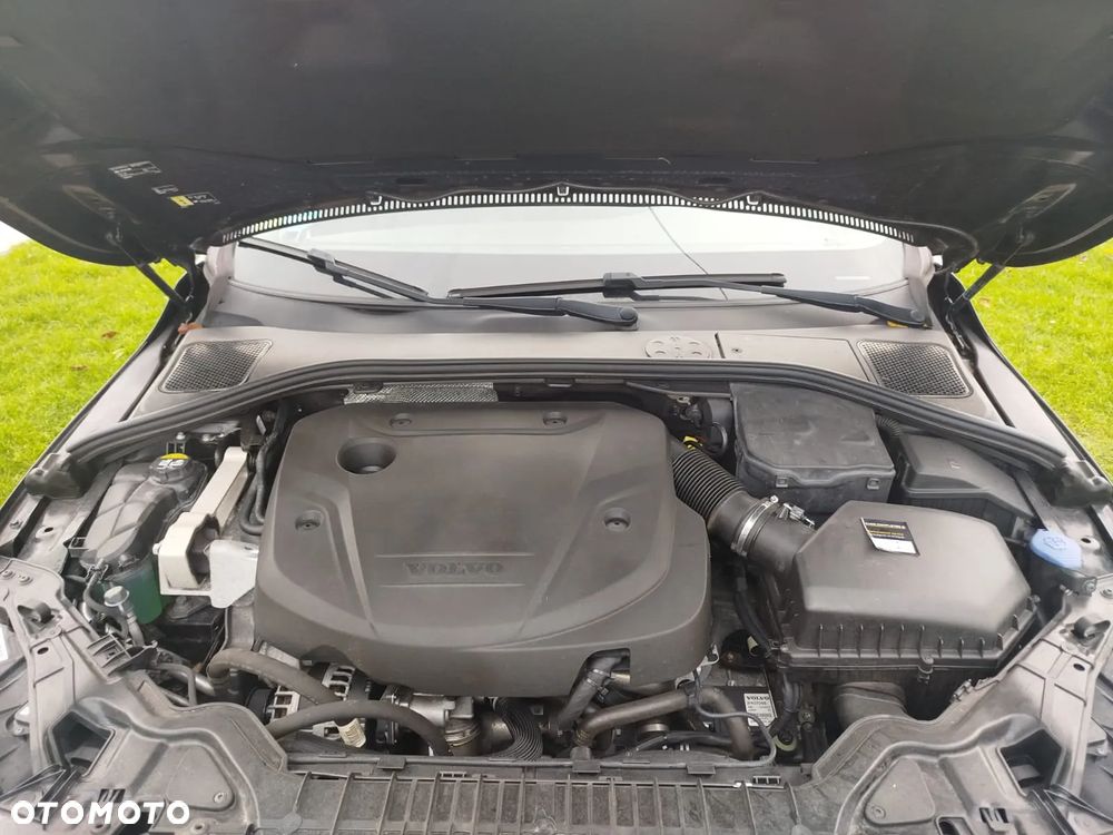 Volvo V60 D4 Geartronic Summum - 37