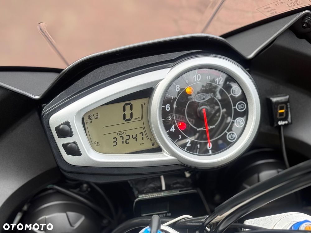 Triumph Tiger - 28