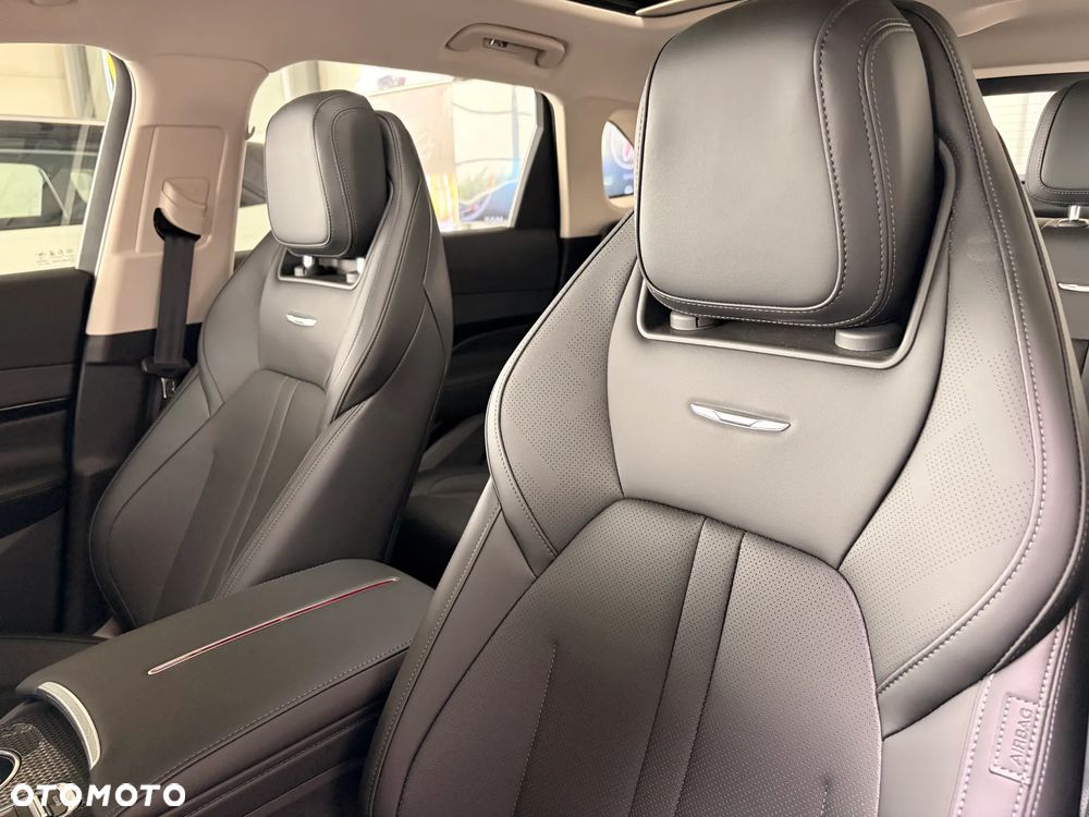 Hongqi HS3 1.5T FWD - 8