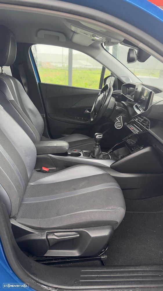 Peugeot 2008 1.2 PureTech Allure Pack - 5