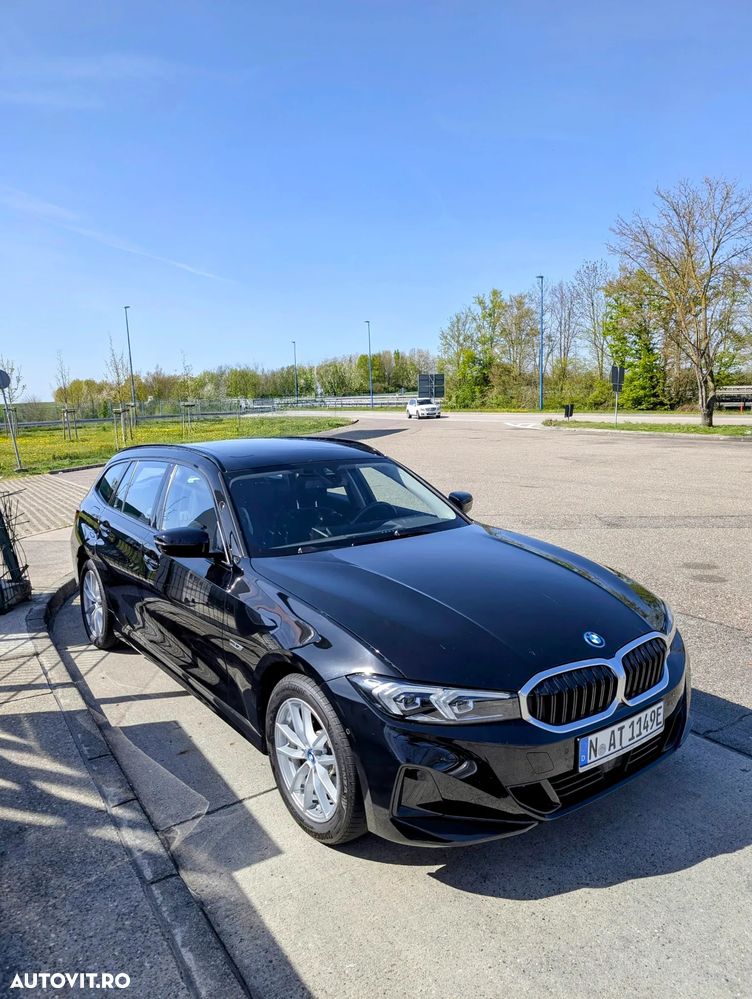 BMW Seria 3 320e Aut. Advantage - 1