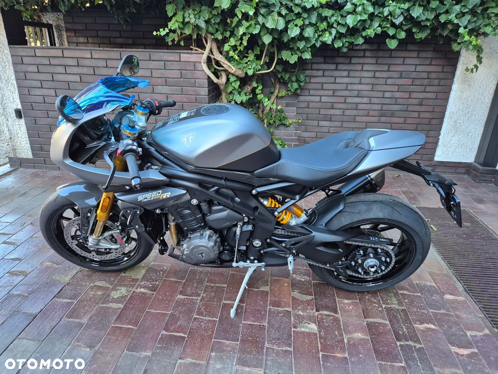 Triumph Speed Triple - 1
