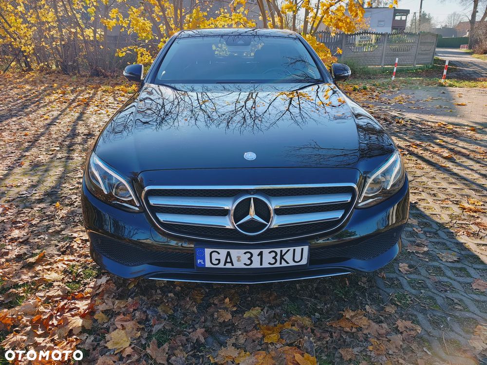 Mercedes-Benz Klasa E 220 d 9G-TRONIC - 3