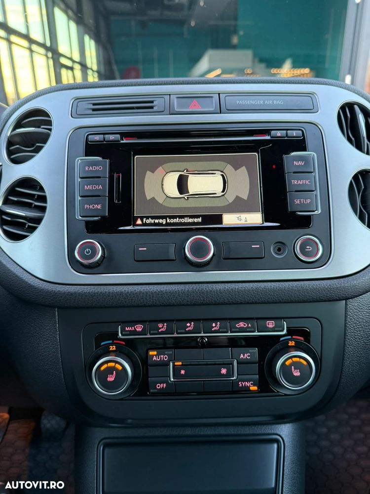 Volkswagen Tiguan 2.0 TDI DPF BlueMotion Technology Life - 28