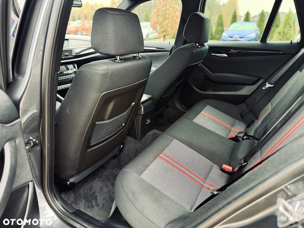BMW X1 xDrive25d Sport Line - 16