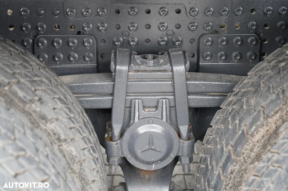 Mercedes-Benz AROCS 3540 / BETONIERĂ 9M3 / 8x4 / AUTOMATĂ / 2022 - 25