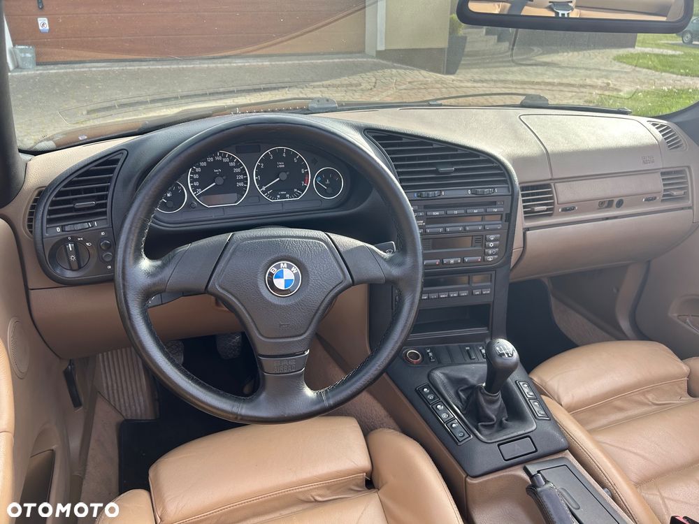 BMW Seria 3 328i - 14