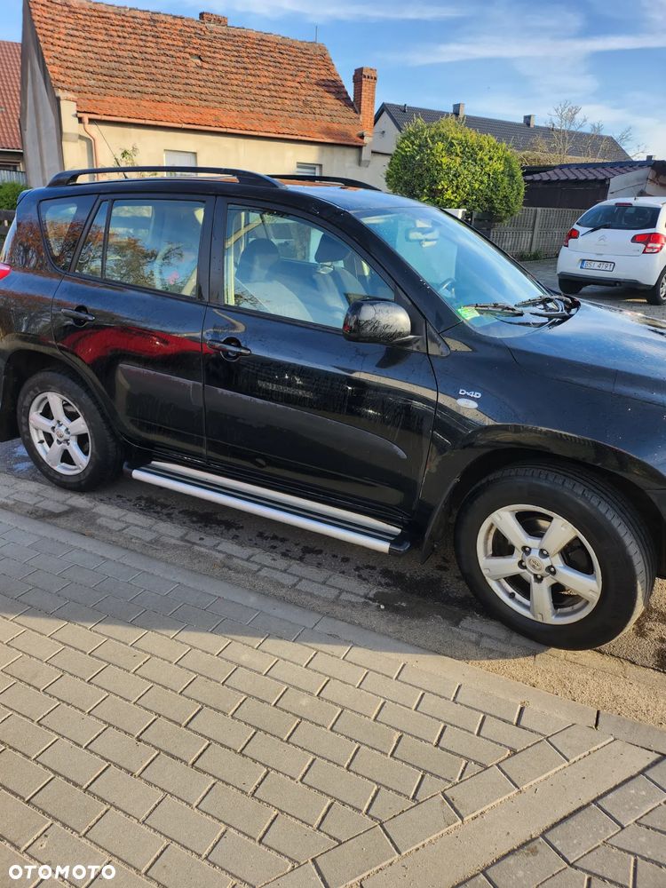 Toyota RAV4 - 3