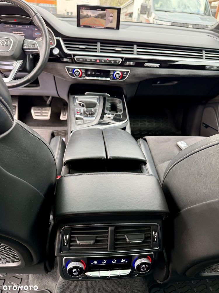 Audi Q7 50 TDI mHEV Quattro S Line Tiptr - 22