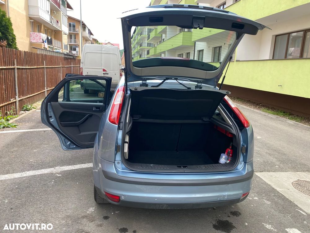 Ford Focus - 7