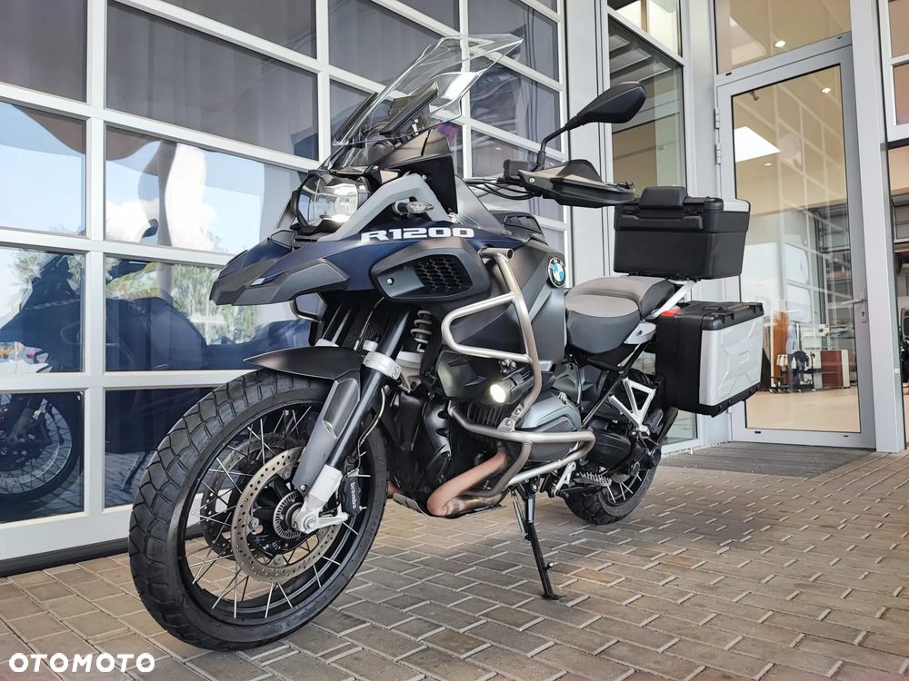 BMW R - 1