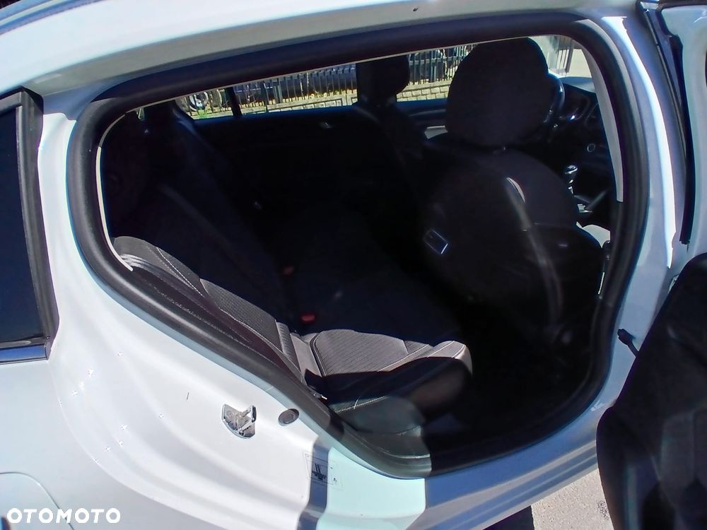 Renault Megane 1.5 dCi Energy Bose EU6 - 21