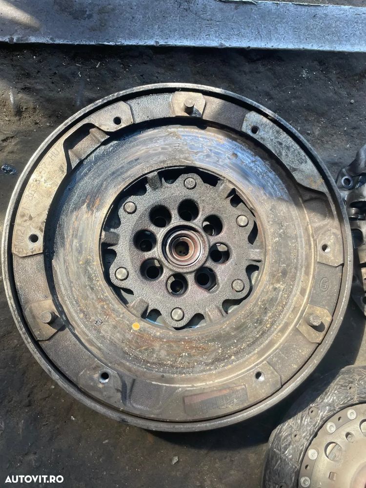 Kit ambreaj / placa disc volanta BMW Seria 1 F20 2.0 diesel euro 5 - 4