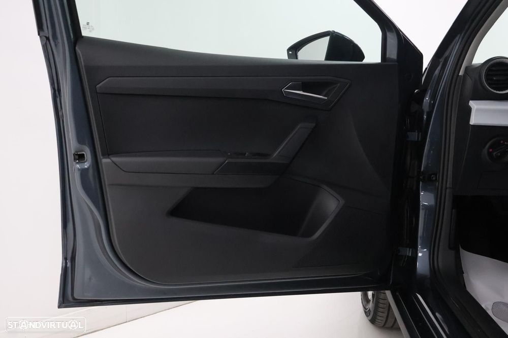 SEAT Arona 1.0 TSI Style DSG - 11
