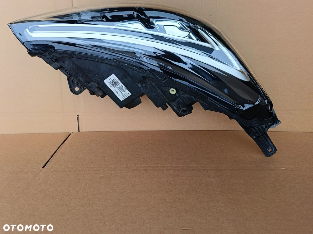 Full Led przedni prawy Opel Crossland X lampa 13467972 - 2