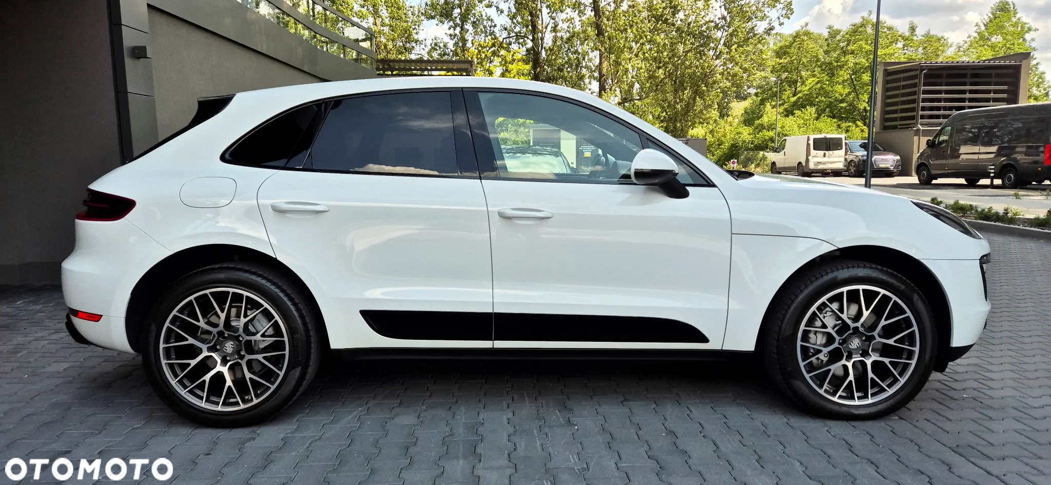 Porsche Macan S - 10