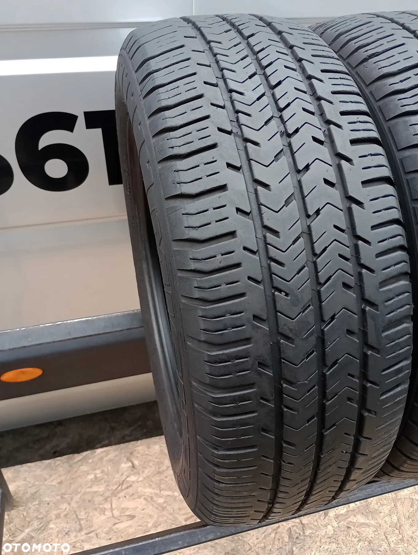 OPONY LETNIE WZMACNIANE 2x 215/60 R16C 103/101T MICHELIN AGILIS S1 - 3