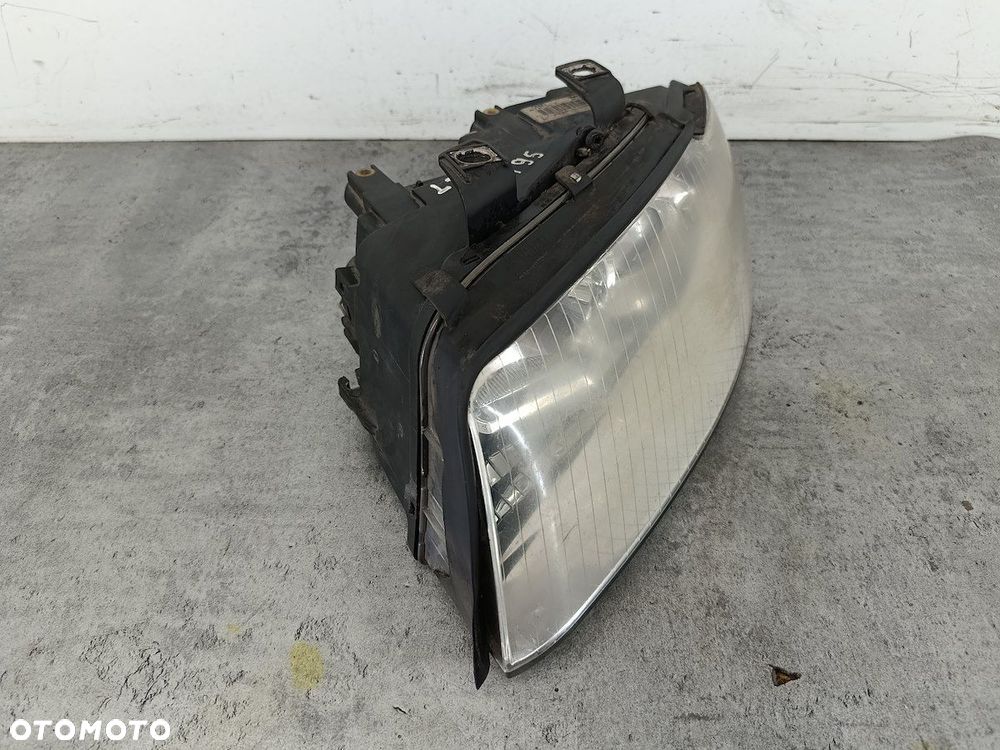 LAMPA PRZÓD LEWA AUDI A4 B6 8E0941003F VALEO - 6