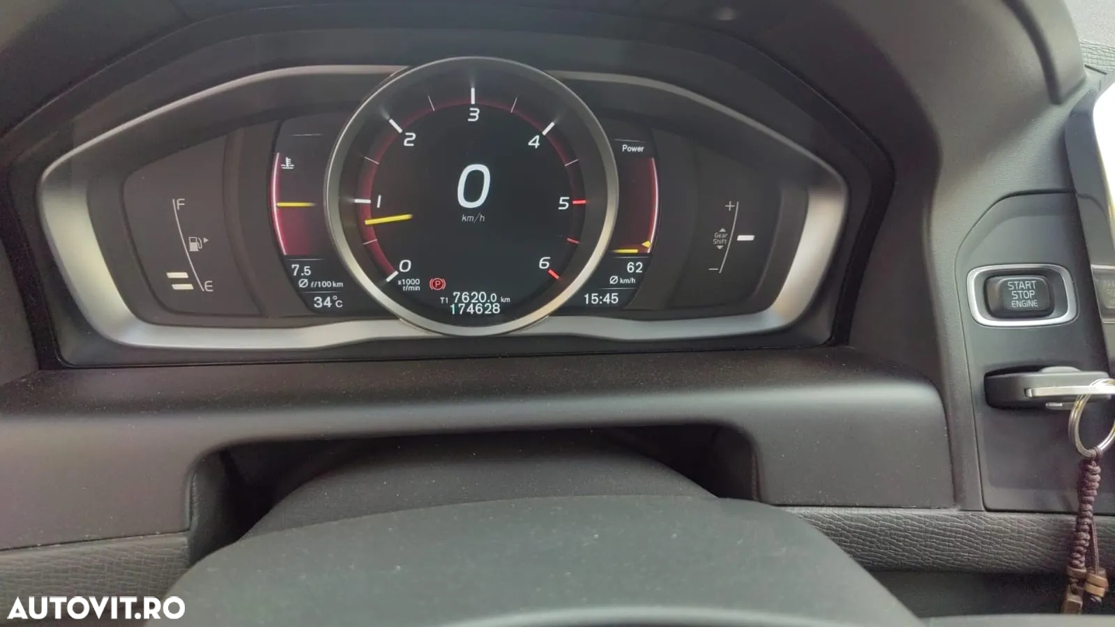 Volvo XC 60 - 8