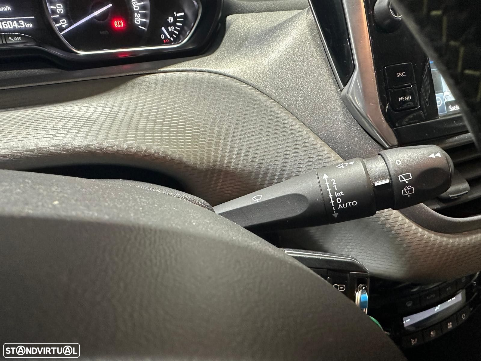 Peugeot 208 1.2 PureTech Active - 38