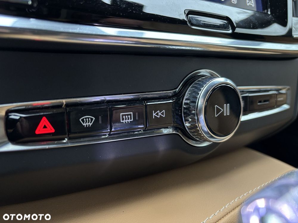 Volvo V90 - 18