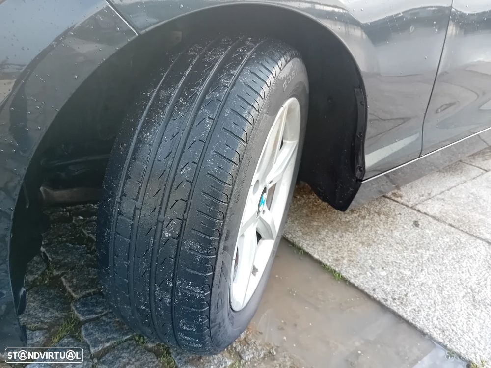 BMW 116 d EDynamics Line Urban - 13