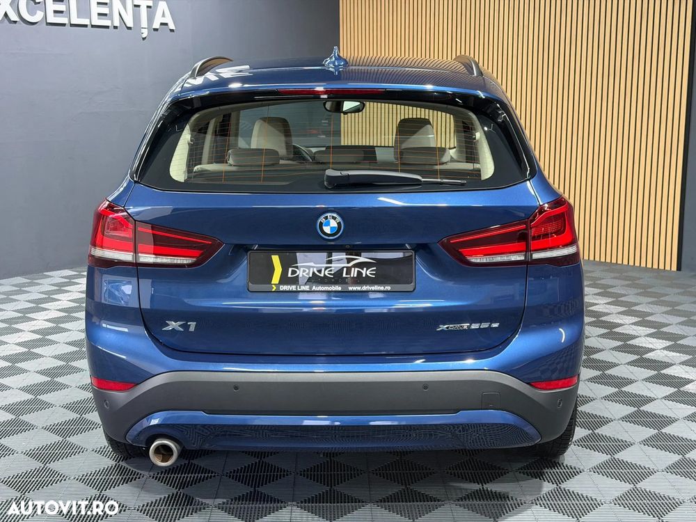 BMW X1 xDrive25e Advantage - 6