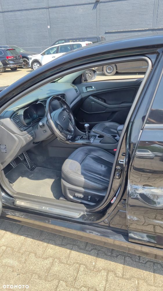 Kia Optima 1.7 CRDI Attract - 14