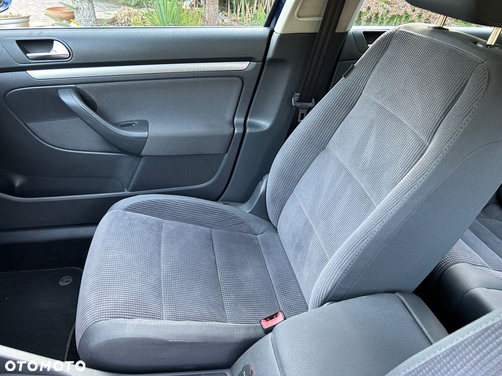 Volkswagen Golf 1.9 TDI DPF Comfortline - 14
