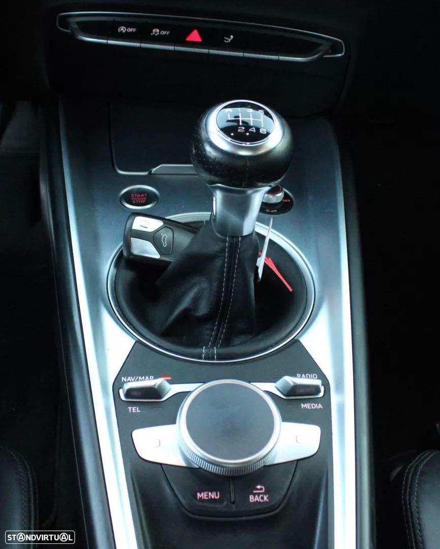 Audi TT Coupé - 10
