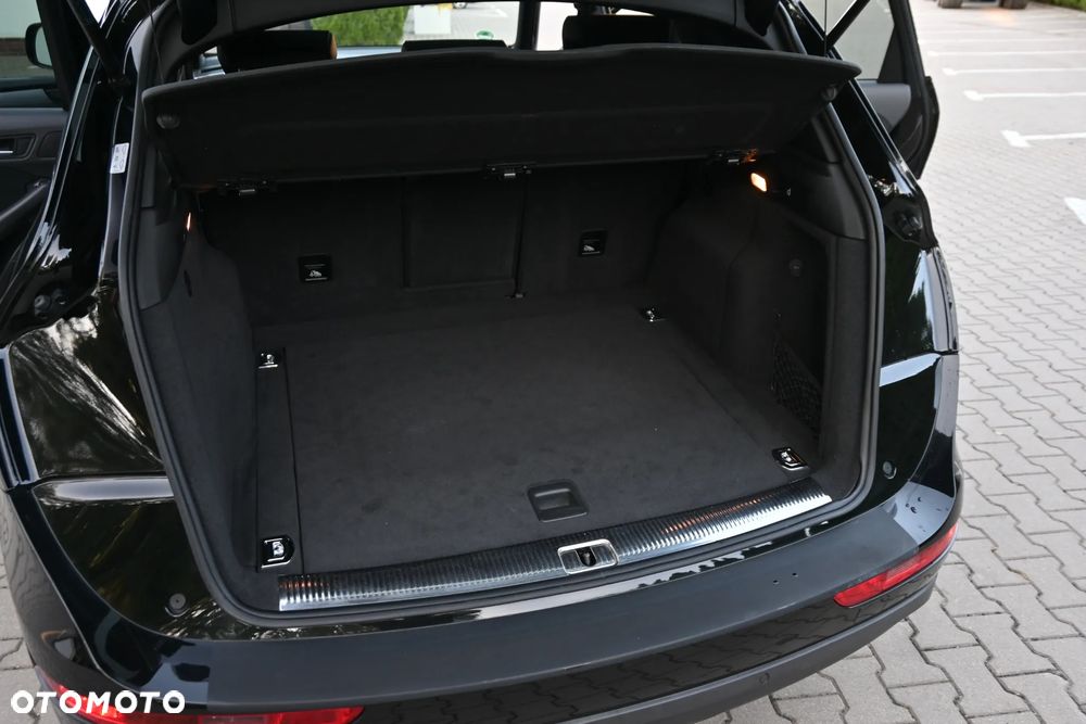 Audi Q5 2.0 TDI Quattro S tronic design - 22