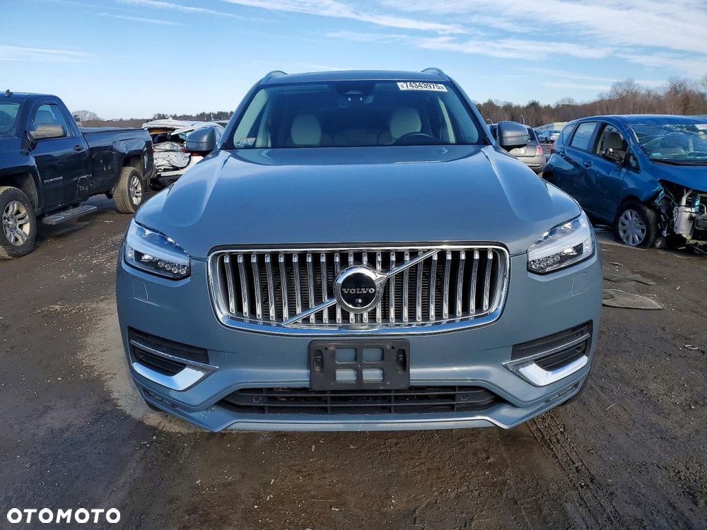 Volvo XC 90 - 5