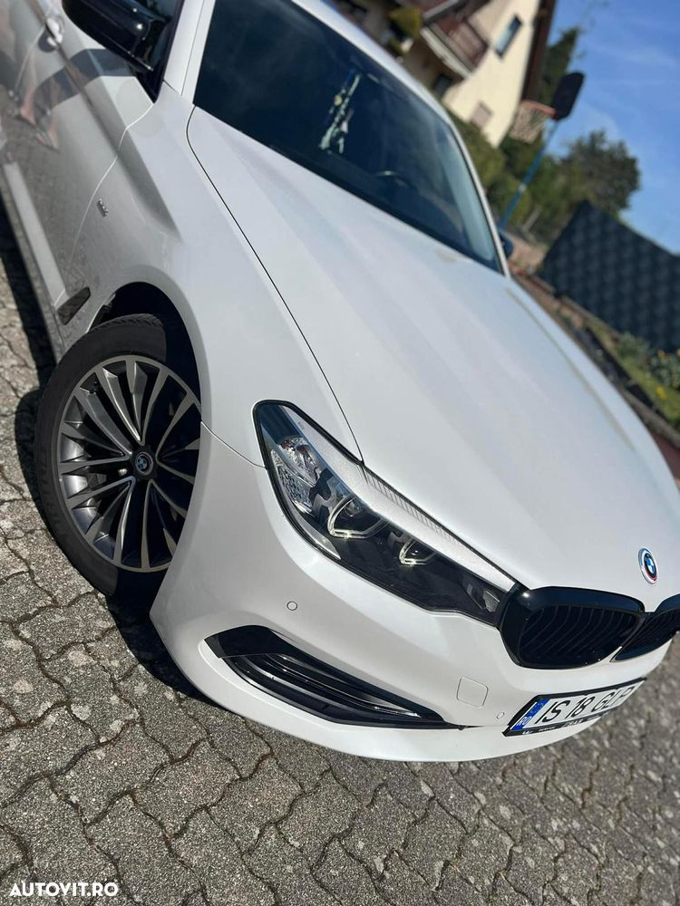 BMW Seria 5 530d xDrive AT - 6