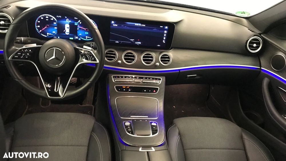 Mercedes-Benz E - 2