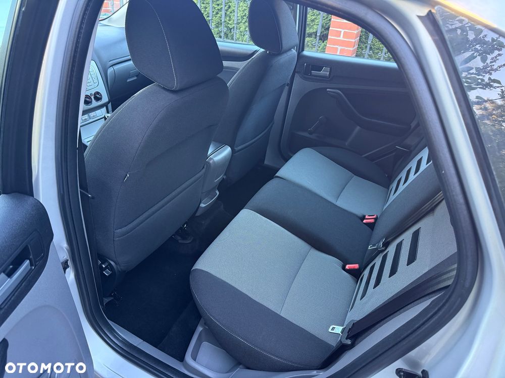 Ford Focus 1.6 Comfort X / 100 - 25