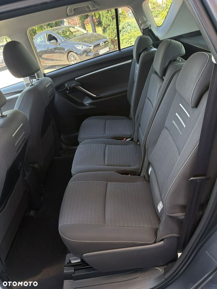 Toyota Verso - 11