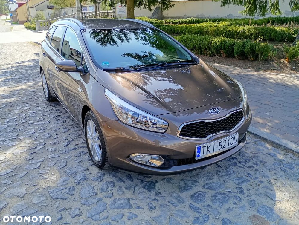 Kia Ceed 1.6 GDI Vision - 19