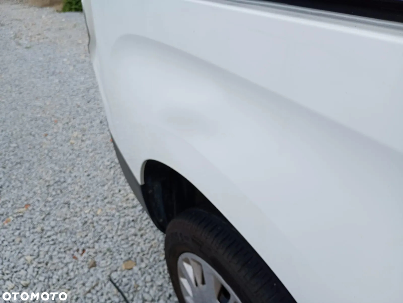 Opel COMBO - 23