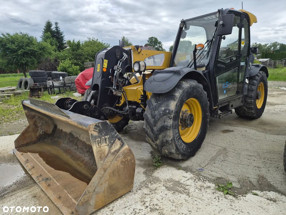 Caterpillar TH407C - 1
