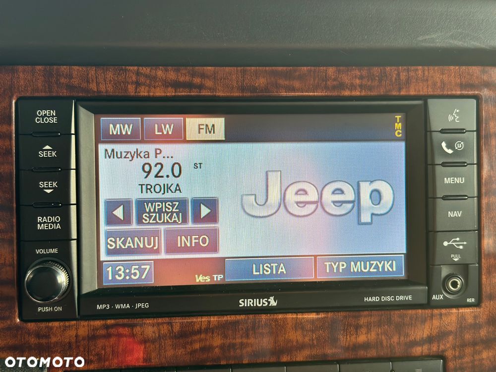 Jeep Commander 5.7 V8 HEMI Automatik Limited - 18