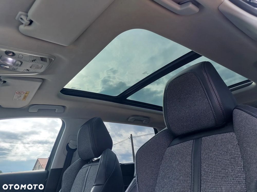 Peugeot 5008 BlueHDi 150 Allure - 17