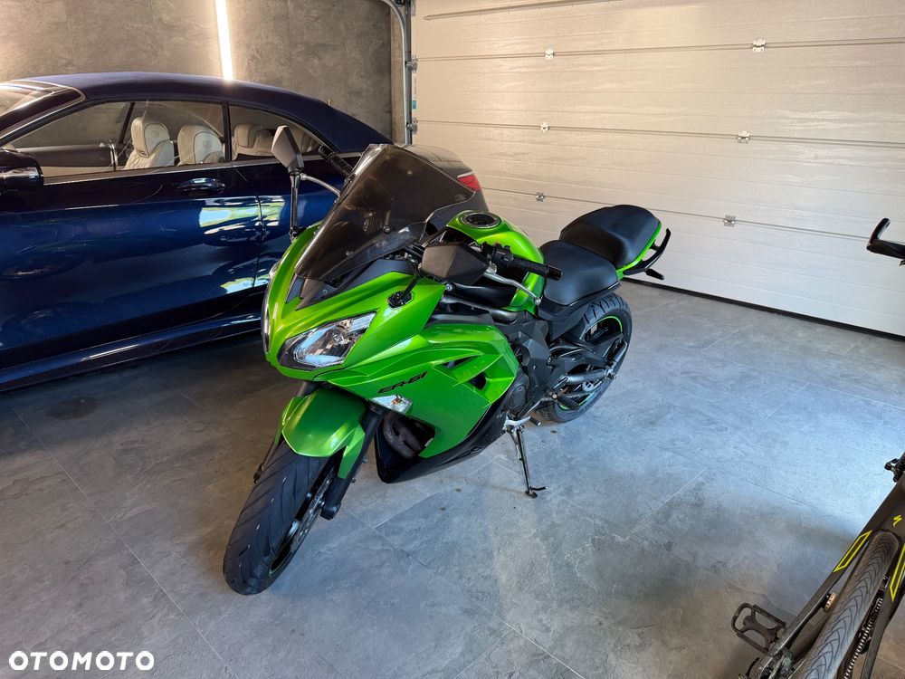 Kawasaki ER - 2