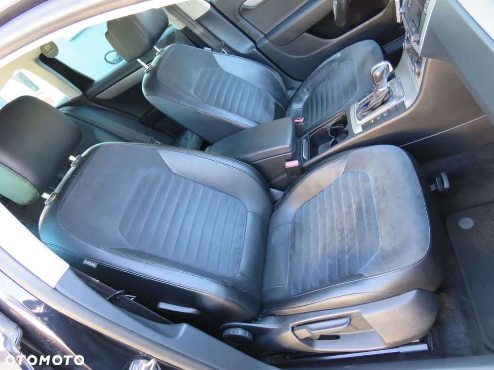 Volkswagen Passat 2.0 TDI Highline DSG - 34